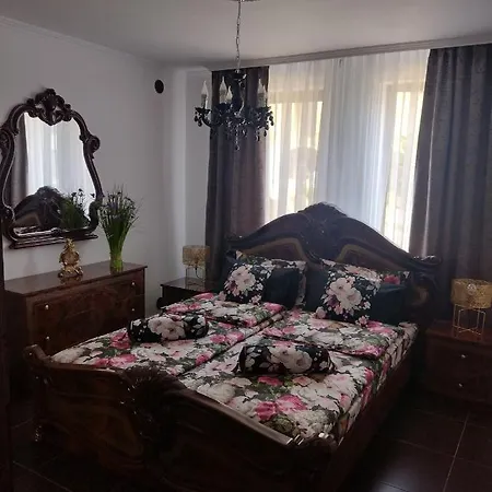Apartment Destination Bulgaria 2000 Etara 1 Private Summer Family *