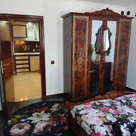 Apartment Destination Bulgaria 2000 Etara 1 Private Summer Family